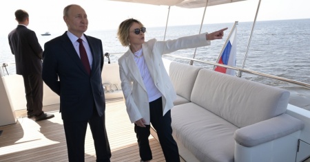 Putin: «Aperti al dialogo con chiunque chieda la pace»