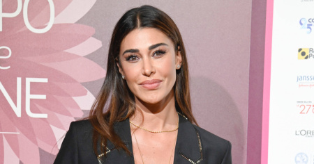 Belen e la canzone dopo l’addio a De Martino: «Non mi sento uno schifo»