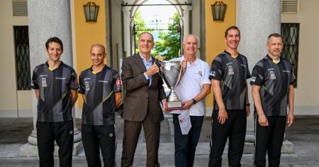 A Palazzo Civico i campioni svizzeri della Società Tennis Tavolo Lugano