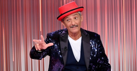 Fiorello e la disavventura in Costa d’Avorio: «Un dentista mi frantumò la mascella»
