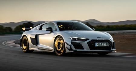 Audi pensa a un futuro elettrico per la R8