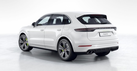 Porsche, Cayenne percorre la terza via ibrida