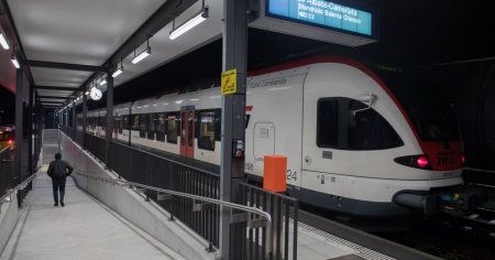 Abusi sul treno, anche l'autore è minorenne