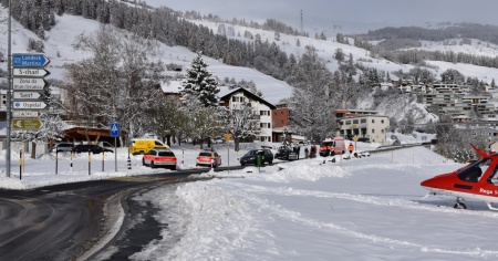 Auto esce di strada, muore un 47enne