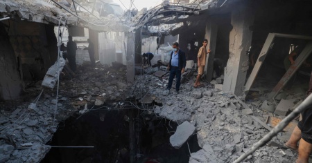 Israele ha autorizzato l'ingresso nella Striscia di Gaza di due camion di carburante al giorno