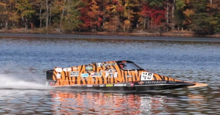 La barca elettrica da record: 183 km/h