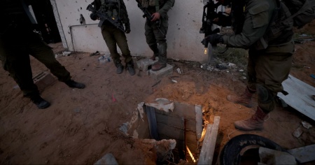 Il tunnel di Hamas... nella stanza dei bambini