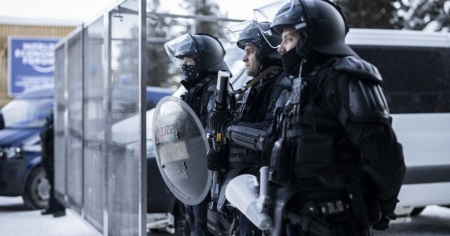 Davos, 5mila uomini e 250 chilometri di recinzioni per la sicurezza. Spazio aereo limitato