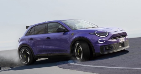 Abarth svela la 600e, la più potente di sempre