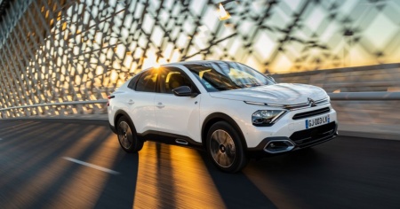 Sui 1.000 km la ricarica veloce batte l’autonomia: la lezione dell’e-C4 X