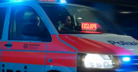 Uomo di 54 anni ferito con arma da taglio