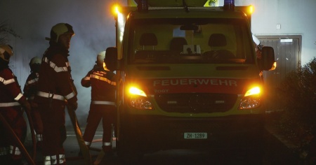 Due incendi nello stesso luogo. In fiamme un parcheggio sotterraneo e delle cassette postali