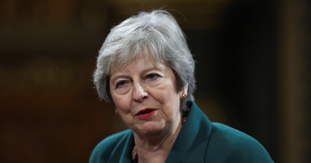 L'ex premier Theresa May non si ricandida