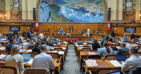 Panne al sistema elettronico, i deputati non possono votare