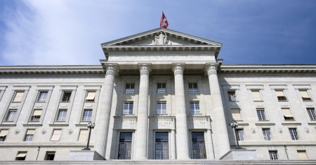 Processo 1MDB, prosegue l'interrogatorio di uno dei due imputati