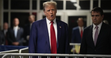 Una multa per Trump (e una buona notizia)