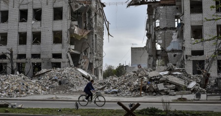 La Camera "sblocca" 61 miliardi per l'Ucraina