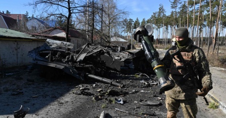 «Missili Atamcs già inviati segretamente dagli Usa a Kiev»