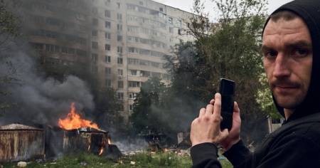 «Evacuate 8 mila persone nel Kharkiv». Blinken: «2 miliardi di aiuti militari a Kiev»