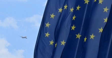 L'UE per l'assistenza all'Ucraina: 5 miliardi annui fino al 2027