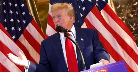 Trump lavora alle prossime mosse: «Mi vogliono morto»