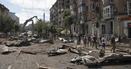 Almeno 36 morti negli attacchi odierni