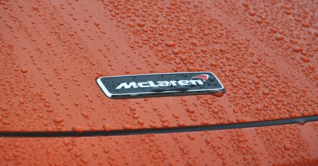 McLaren, la supercar elettrica è ancora lontana