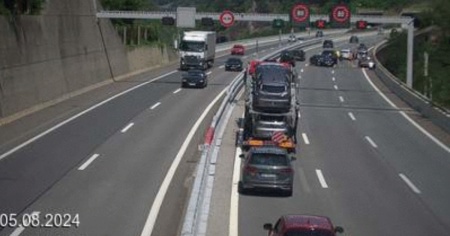 Incidente sull'A2, due feriti e disagi al traffico tra Giornico e la galleria della Biaschina