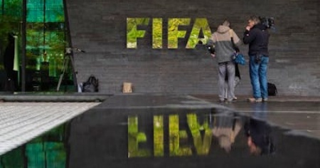 Tribunale commerciale respinge la denuncia della Fifa contro Google