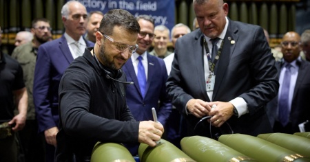 Zelensky: «Guerra più vicina alla fine». Mosca: «Prima i nostri obiettivi»