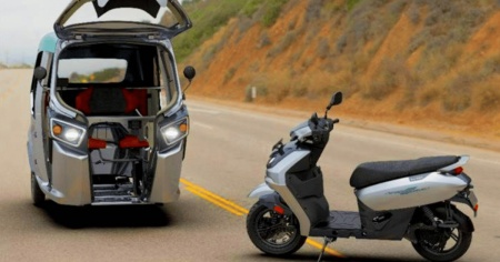 Hero Surge S32, lo scooter che diventa risciò