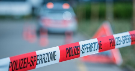 Sconosciuti aggrediscono un uomo, gravi ferite alla testa