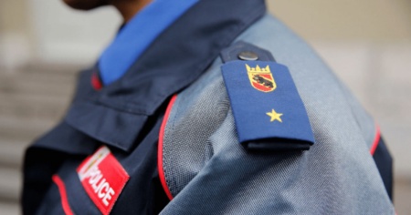 Aggredito con un bastone da sci sulle piste