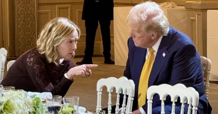 Meloni a sorpresa: in volo verso gli Usa, stanotte incontra Trump