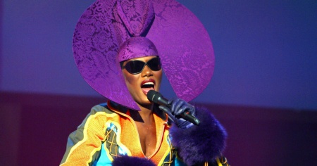 Grace Jones sul palco di Montreux Jazz