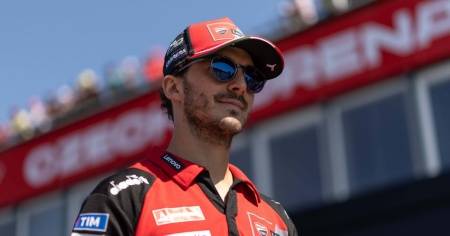 Bagnaia firma un quadriennale con l'Aprilia