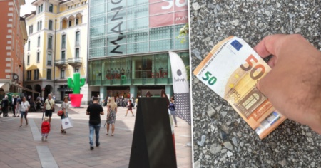 Ballando e cantando lancia banconote in Piazza Dante: «Erano tanti, forse 10'000 euro»