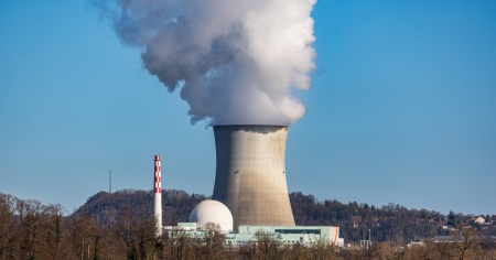 Centrali nucleari, miliardi spesi e rischio dipendenza