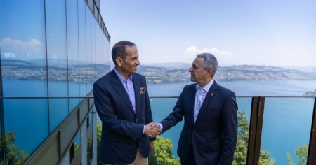 Alla fine al Bürgenstock si sono incontrati Cassis... e il premier del Qatar