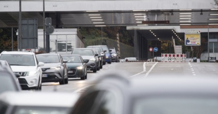 Tassa sulla salute: importo fisso, rischio di doppio finanziamento e tenuta costituzionale in bilico