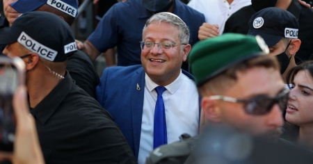 Il video di Ben Gvir con gli attivisti della Flotilla: un giudice gli ordina di rimuoverlo dai social