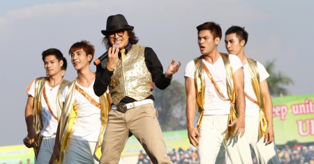 Il "Michael Jackson thailandese" condannato per omicidio stradale