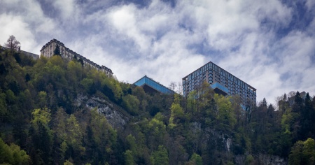 Incontro sì, incontro no: il Bürgenstock resta blindato (e non è chiaro quanto ci costerà)