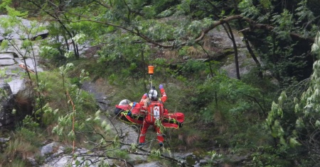 Infortunio di canyoning al "pozzone" di Iragna: soccorso un uomo