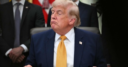 Trump: «L'Iran ha accettato le ispezioni nucleari, per questo Hormuz è aperto»