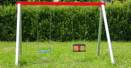 La voglia c'è ma le culle restano vuote, natalità al minimo storico