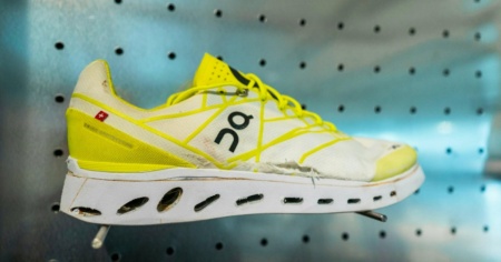 Scandalo scarpe On: salari da fame e diritti violati negli stabilimenti in Indonesia