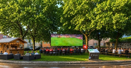 E...state all’Ovale: Piazza Brocchi si trasforma con musica, aperitivi e calcio