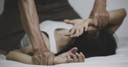 «Relazione litigiosa. E non vi è prova di rapporti sessuali non consenzienti»