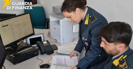 Scoperti capitali non dichiarati in Svizzera per oltre un milione di euro